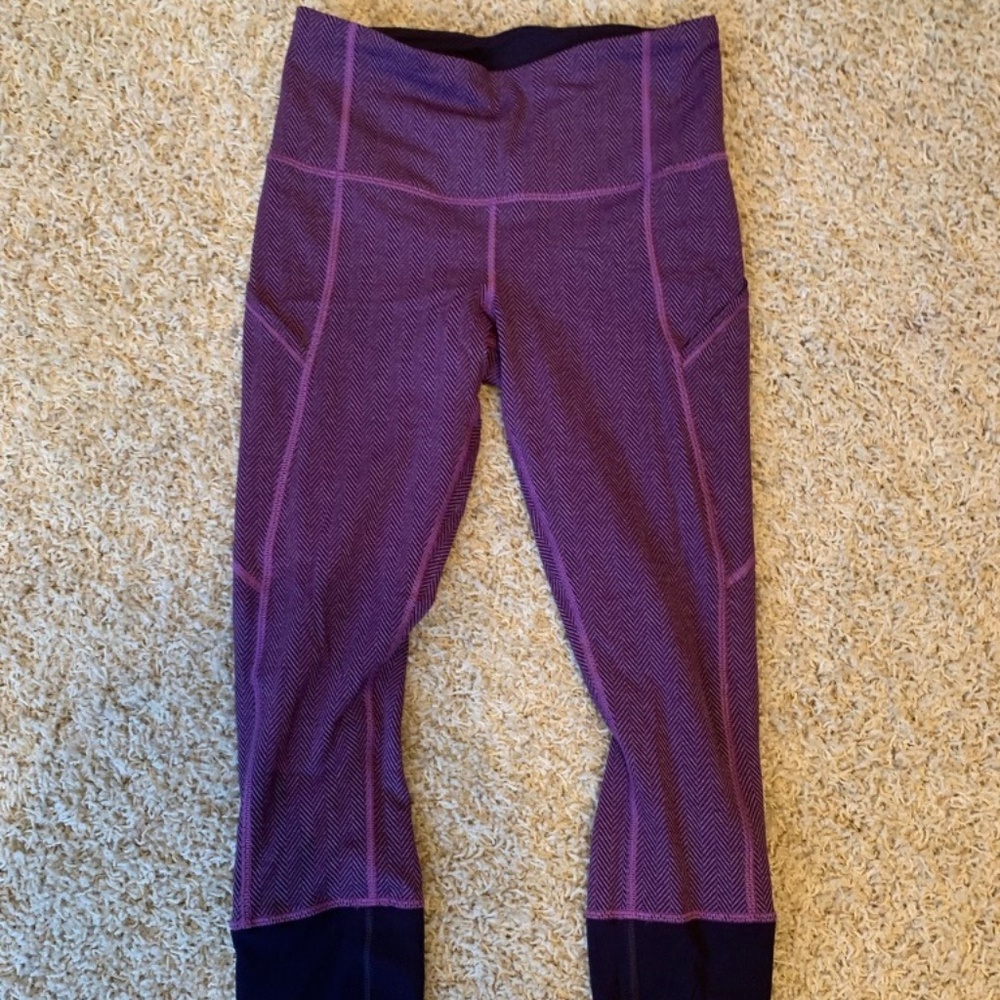 Rare Lululemon High Waisted Knit Plum Leggings
